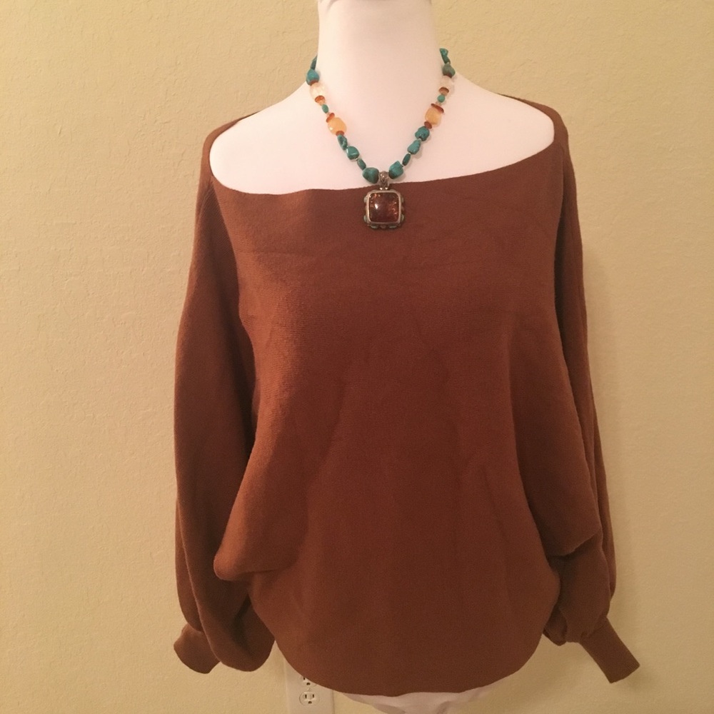 Forever21 off the shoulder sweater size small